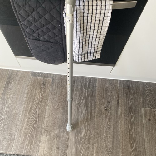 Aluminium crutch with hand - with,